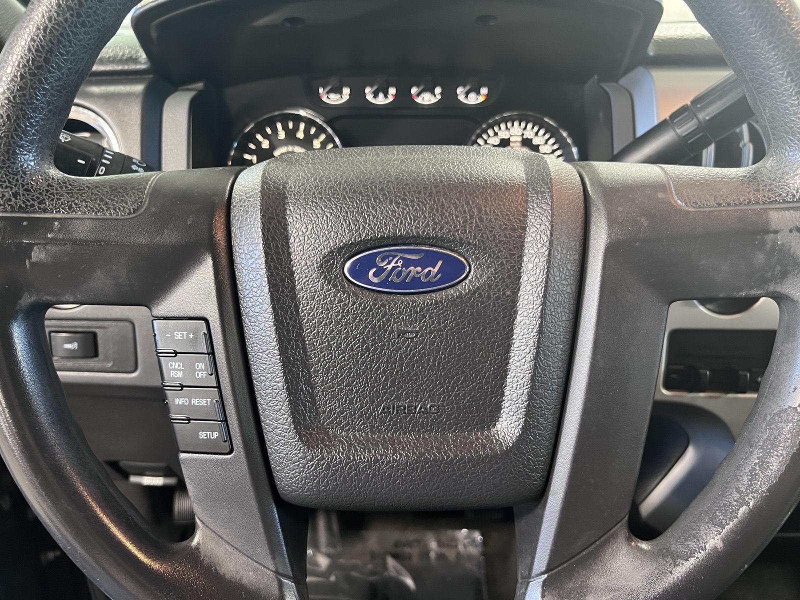 Used 2011 Tuxedo Black Metallic Ford XLT image 22