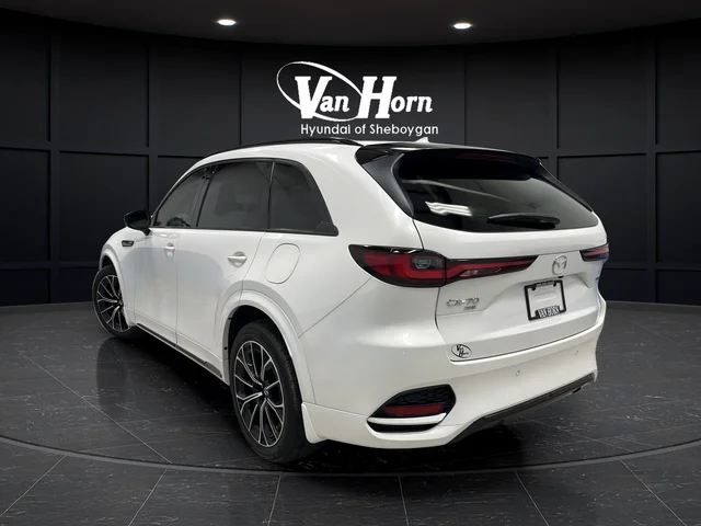 Used 2025 White Mazda 3.3 Turbo S Premium image 5