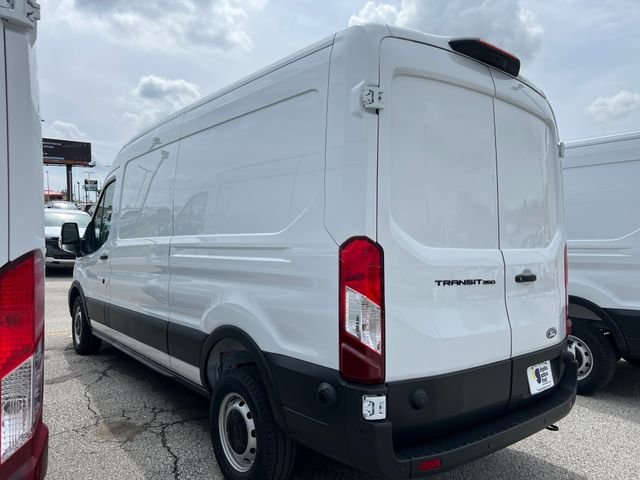 New 2026 Oxford White Ford Cargo Van image 4