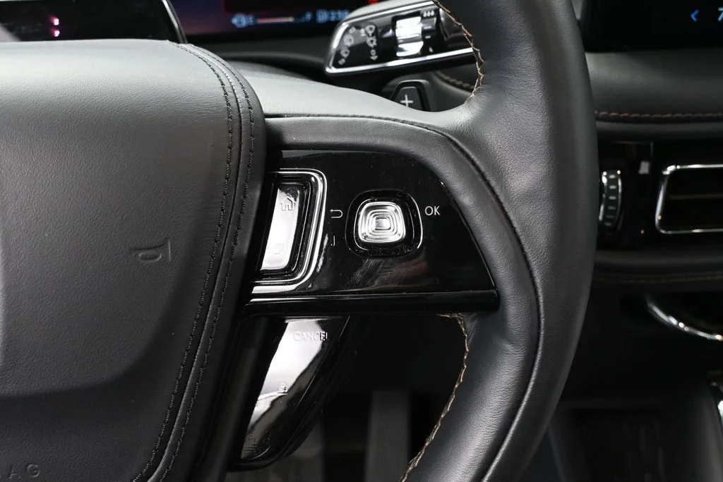 2025 Lincoln Aviator Premiere - Photo 30