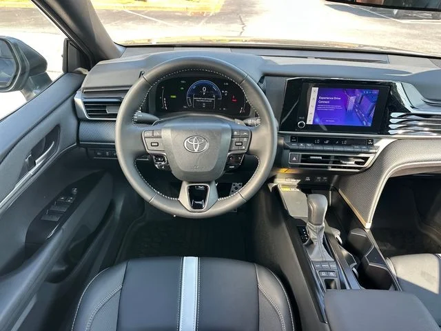 Used 2026  Toyota SE image 12