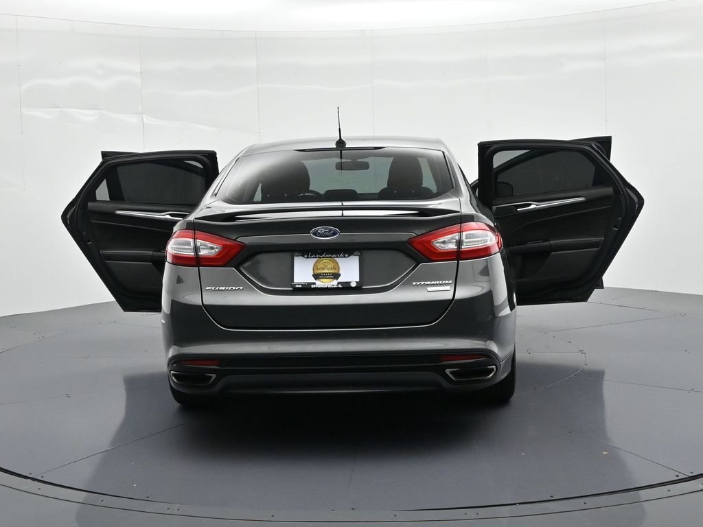 Used 2016 Gray Ford Titanium image 24