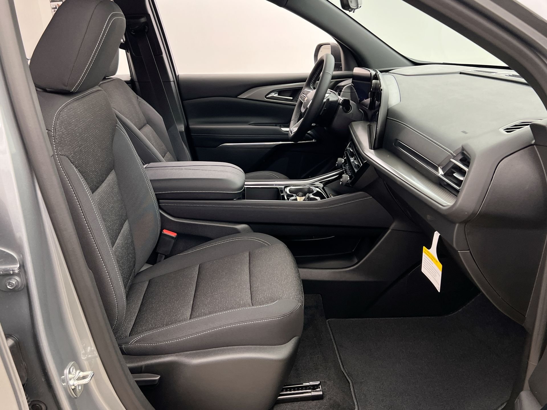 2026 Chevrolet Traverse LT - Photo 85