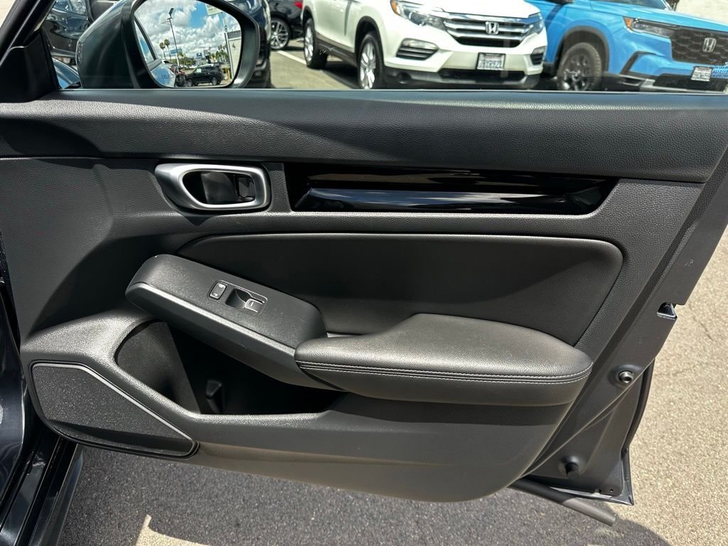 2024 Honda Civic Hatchback EX-L - Photo 19
