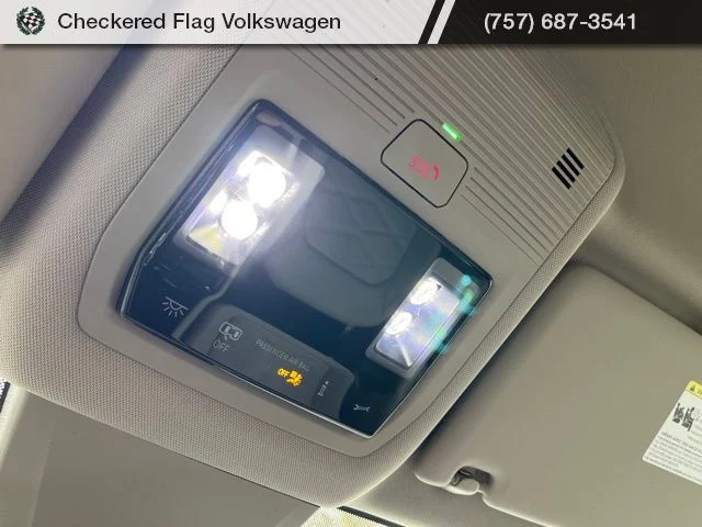 New 2026 Silver Volkswagen 2.0T SE w/Technology image 19