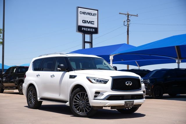 2023 INFINITI QX80 Premium Select