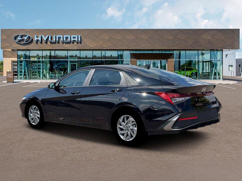 New 2026 Black Hyundai Blue image 4