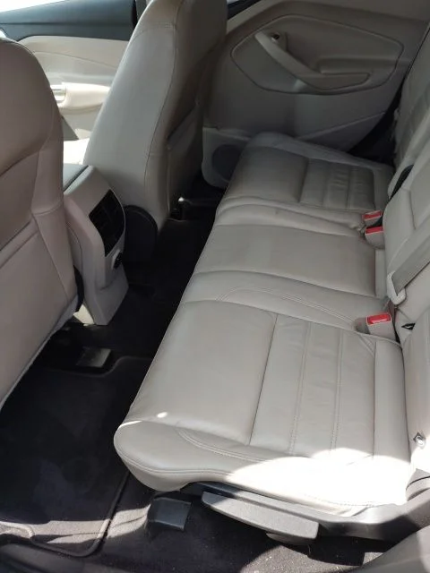 Used 2018 Blue Metallic Ford SEL image 8