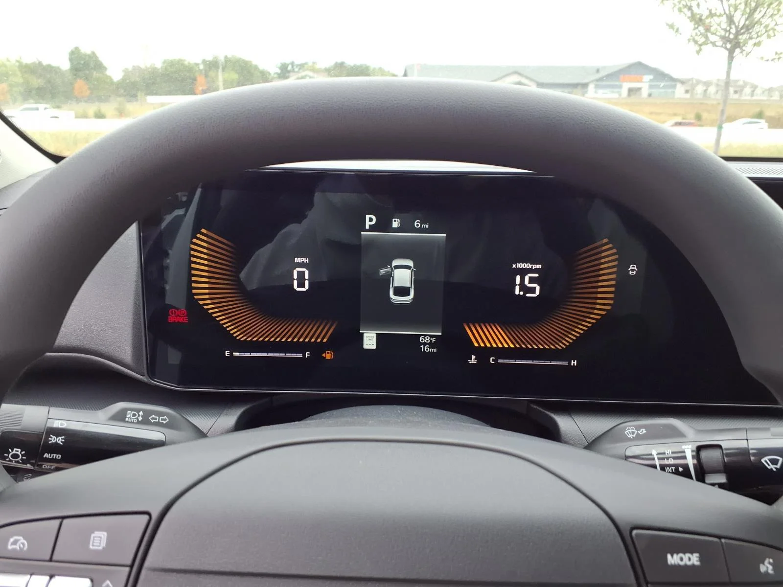 New 2026 Snow White Pearl Kia LXS image 8