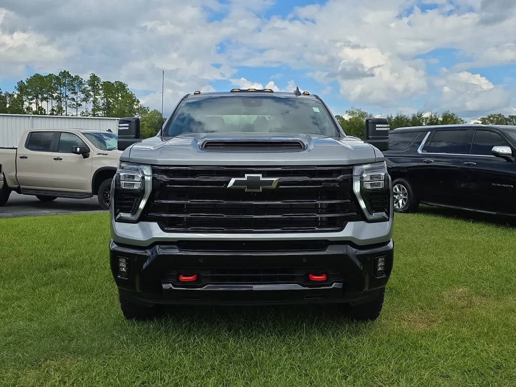 New 2026 Sterling Gray Metallic Chevrolet LT image 10