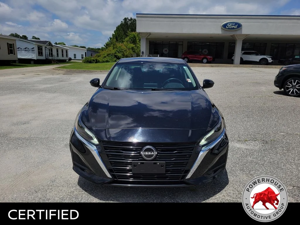 Used 2023 Black Nissan 2.5 SV image 10