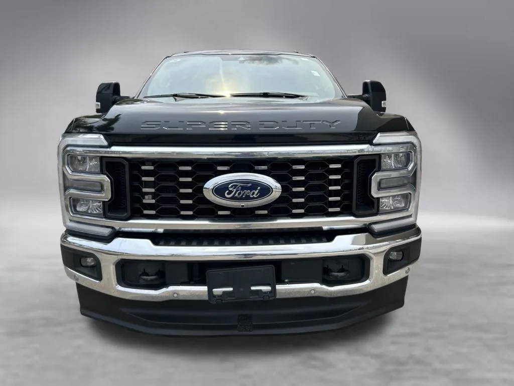 Used 2023 Black Ford Lariat image 12