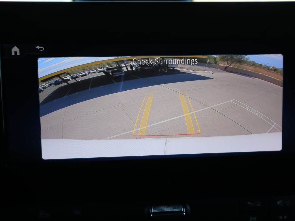 Used 2025 Arctic White Mercedes-Benz Cargo 170 WB image 17