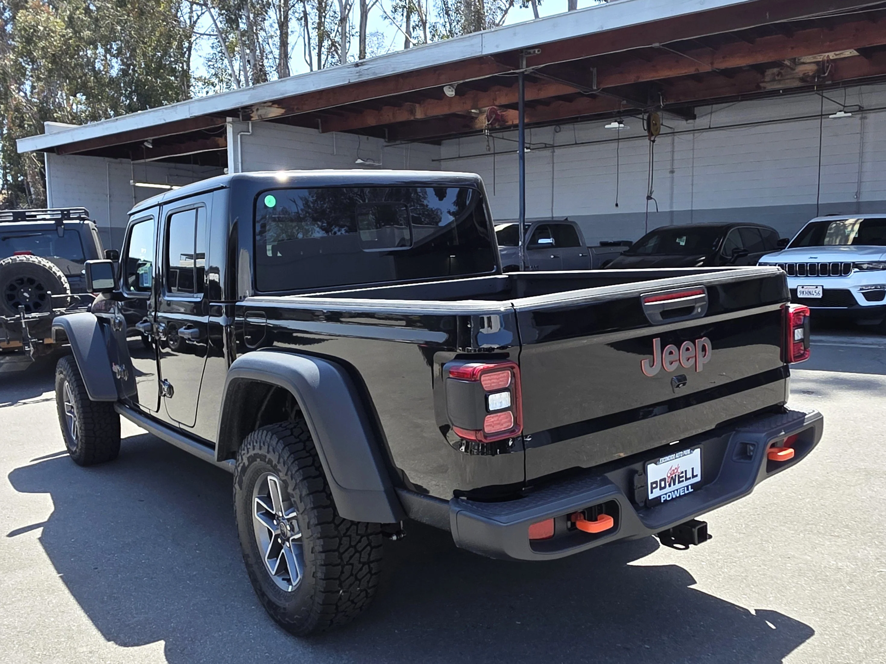 New 2026 Black Clearcoat Jeep Mojave image 3