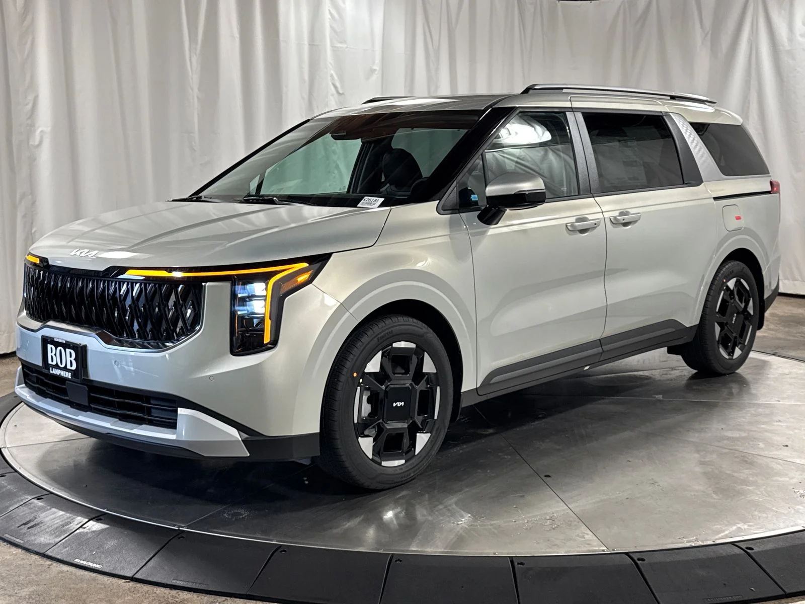 2026 Kia Sedona EX's photo