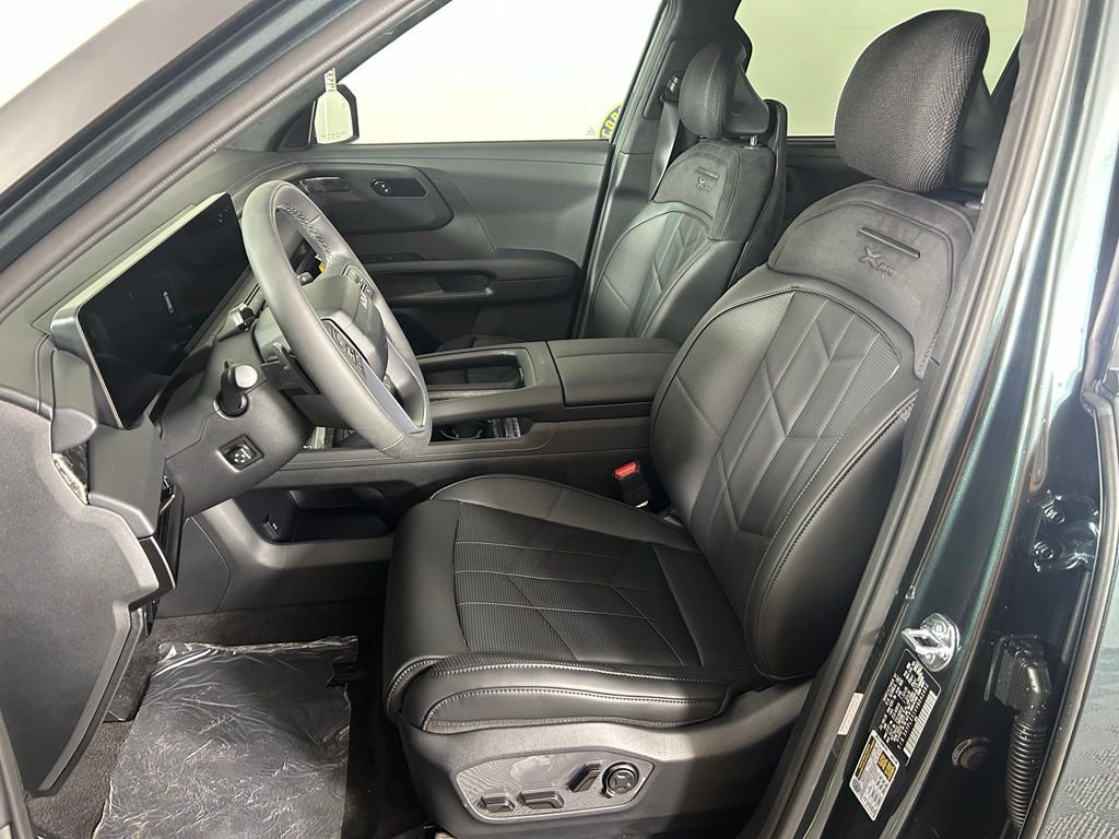 New 2027 Black Kia X-Pro SX-Prestige image 10