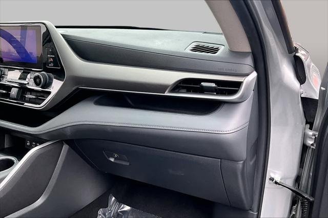 Certified Used 2024 CELESTIAL SILVER Toyota  image 19