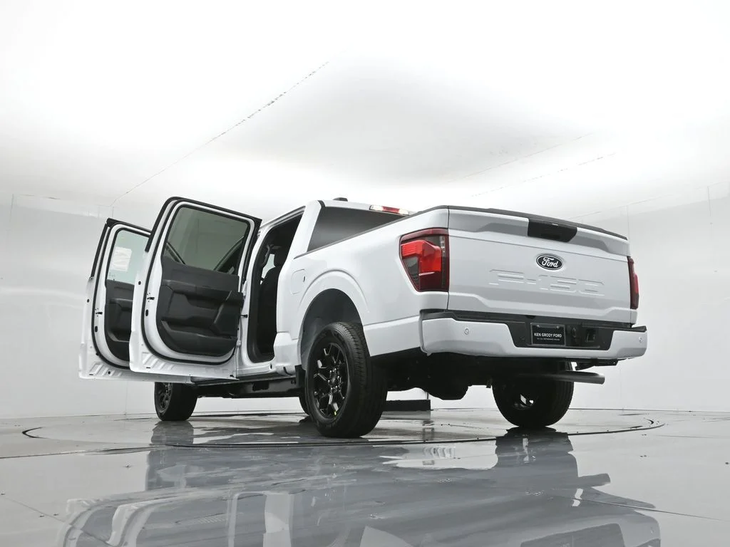 New 2026 Oxford White Ford STX image 43