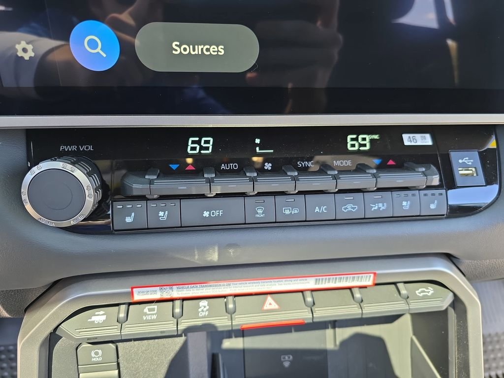 2026 Toyota Tundra Platinum - Photo 24