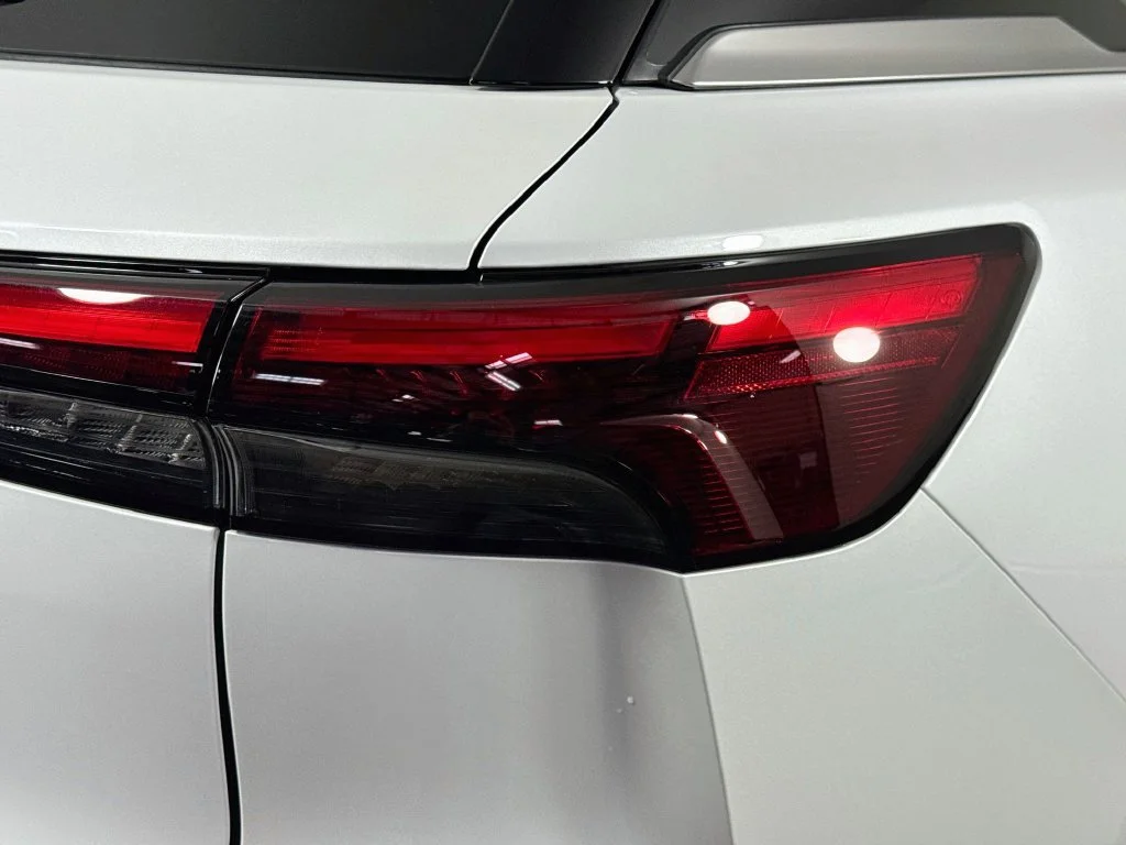 Certified Used 2027 White INFINITI LUXE image 37