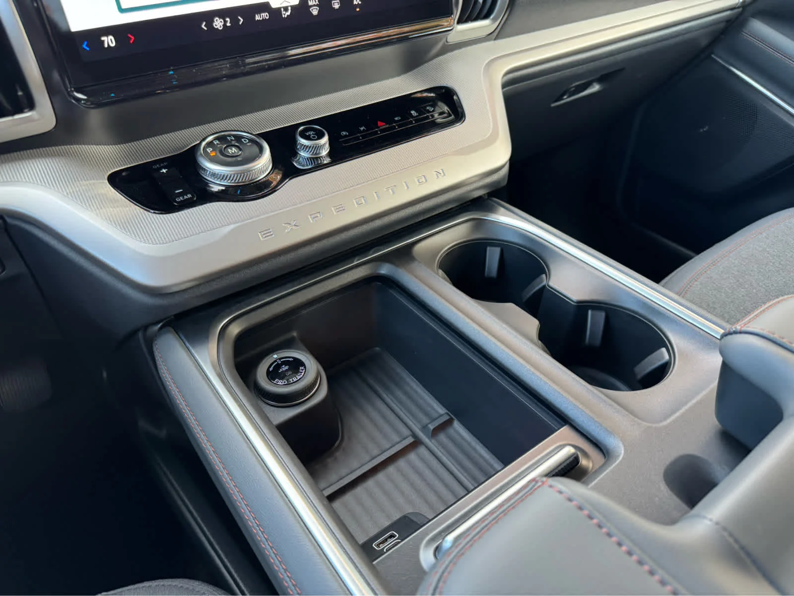 2025 Ford Expedition MAX Active - Photo 19