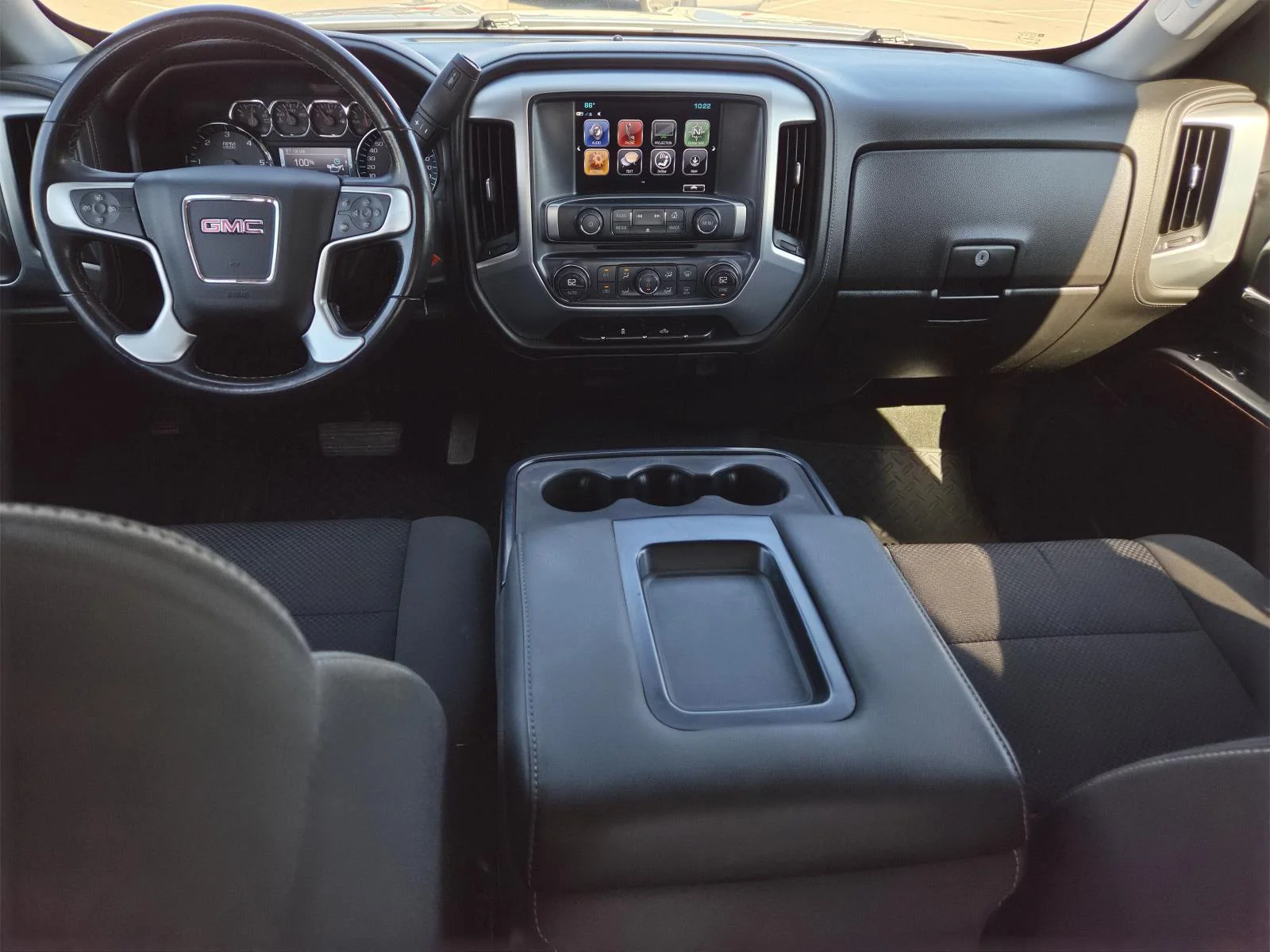 Used 2018 Quicksilver Metallic GMC 2WD Crew Cab 143.5 SLE image 12