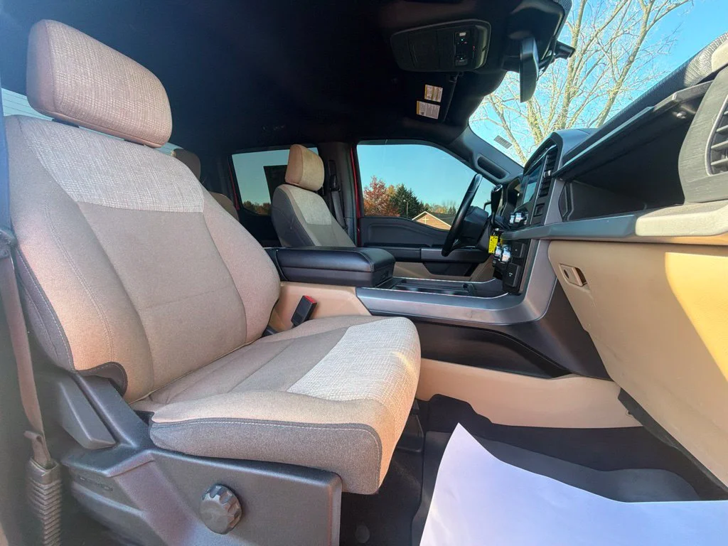 Used 2022 Red Ford XLT image 37