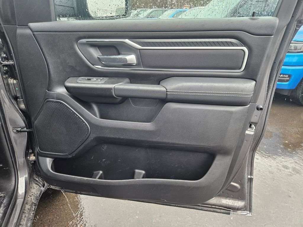 New 2026 Granite Crystal Metallic Clear-Coat Exterior Paint RAM Big Horn/Lone Star image 17