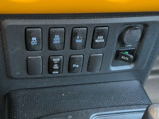 Used 2010 2010 TOYOTA FJ CRUISER BASE Toyota Base image 20