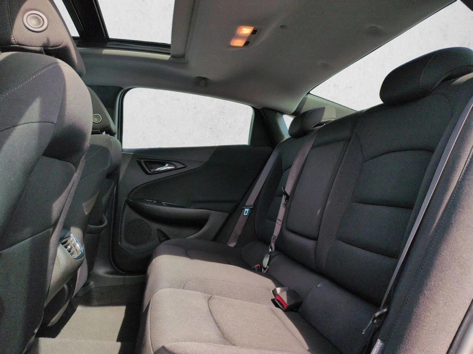 2023 Chevrolet Malibu 1LT - Photo 19