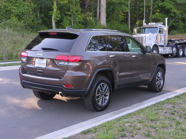 Used 2021 Brown Jeep Limited image 13