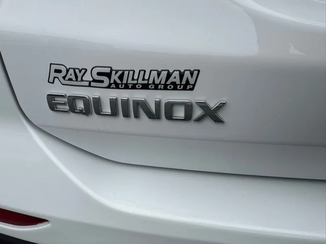 2024 Chevrolet Equinox LT - Photo 34