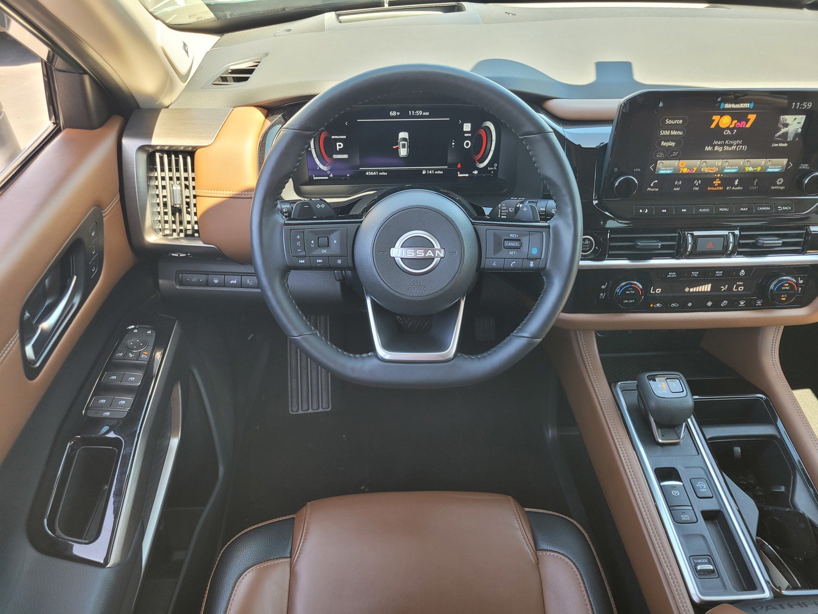 Certified Used 2024 Obsidian Green Pearl Nissan Platinum image 8