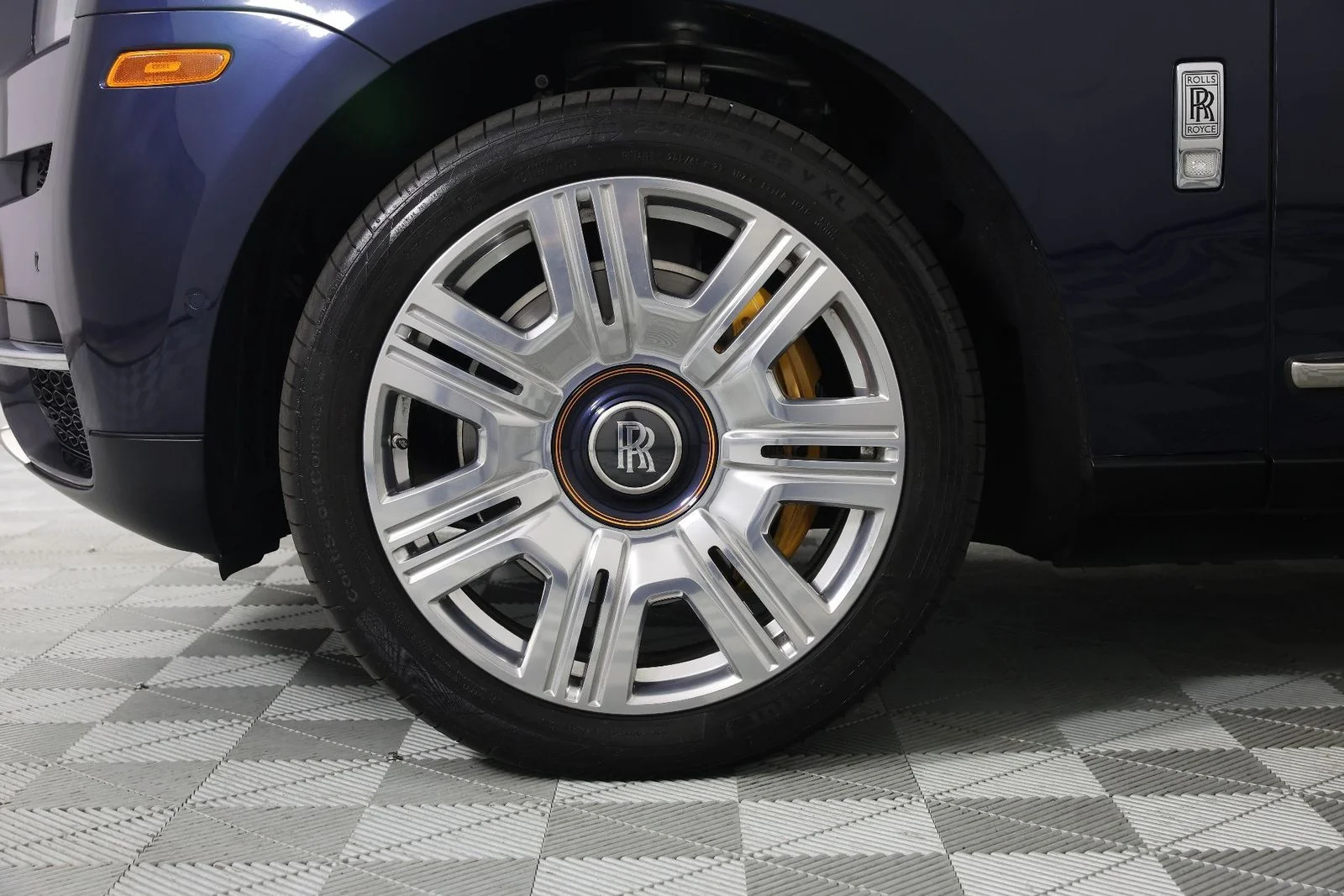 Certified Used 2022 Midnight Rolls-Royce  image 31