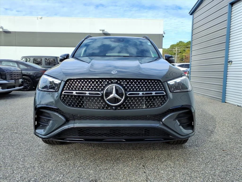 Used 2026 MANUFAKTUR Silicon Grey Mercedes-Benz GLE 450 image 2