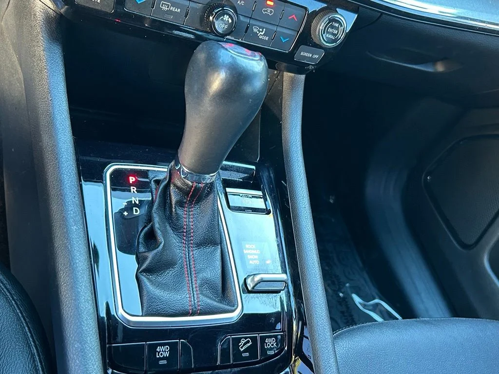 Certified Used 2024 Gray Jeep Trailhawk image 20