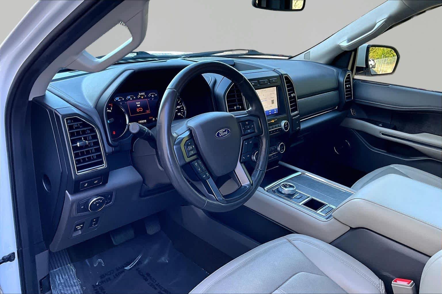 Used 2021 Star White Metallic Tri-Coat Ford Limited image 18