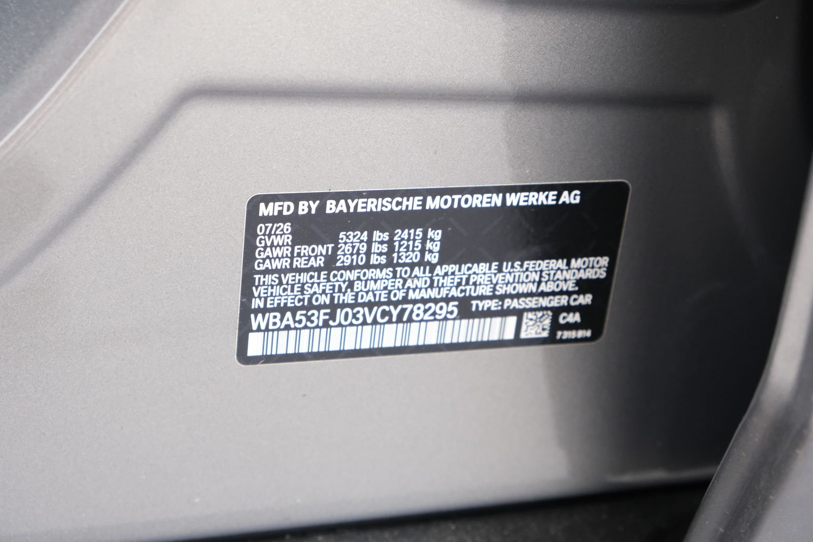 New 2027 Oxide Grey Metallic BMW 530i xDrive image 34