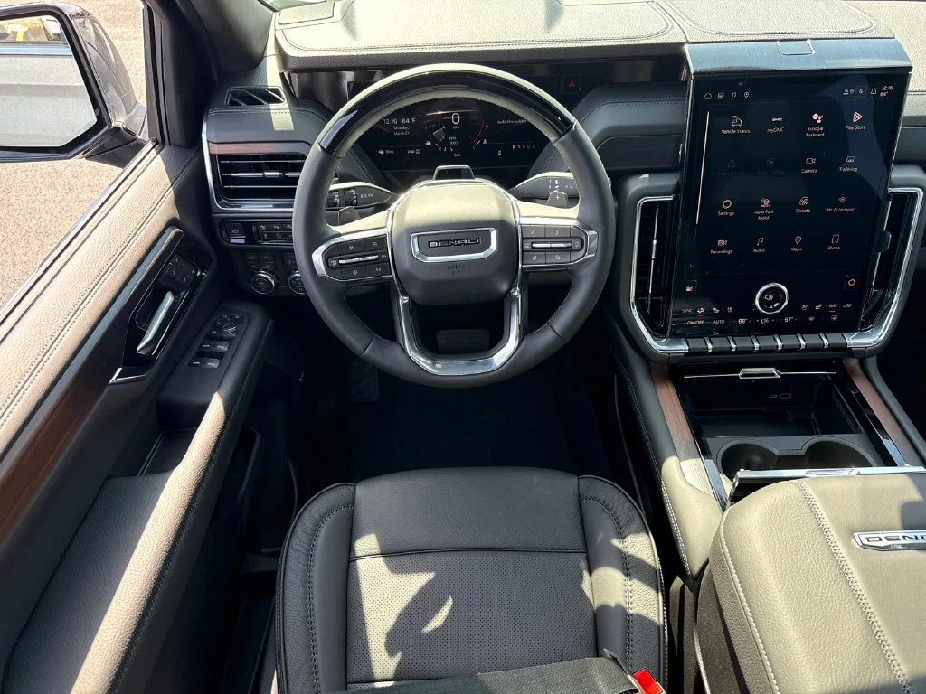2026 GMC Yukon XL Denali - Photo 30