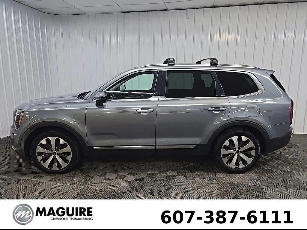Used 2020 Silver Kia S image 5