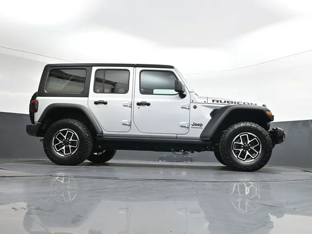 Used 2024 Silver Jeep Rubicon image 32