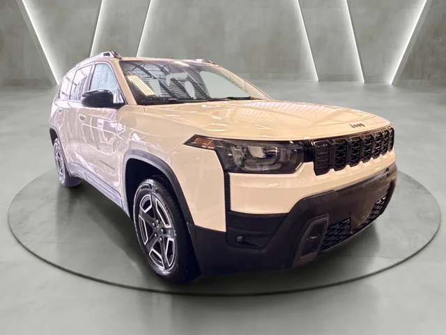 2026 Jeep Cherokee Laredo