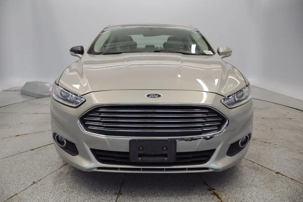 Used 2015 Ford Fusion SE with VIN 3FA6P0HD2FR204729 for sale in Coon Rapids, Minnesota