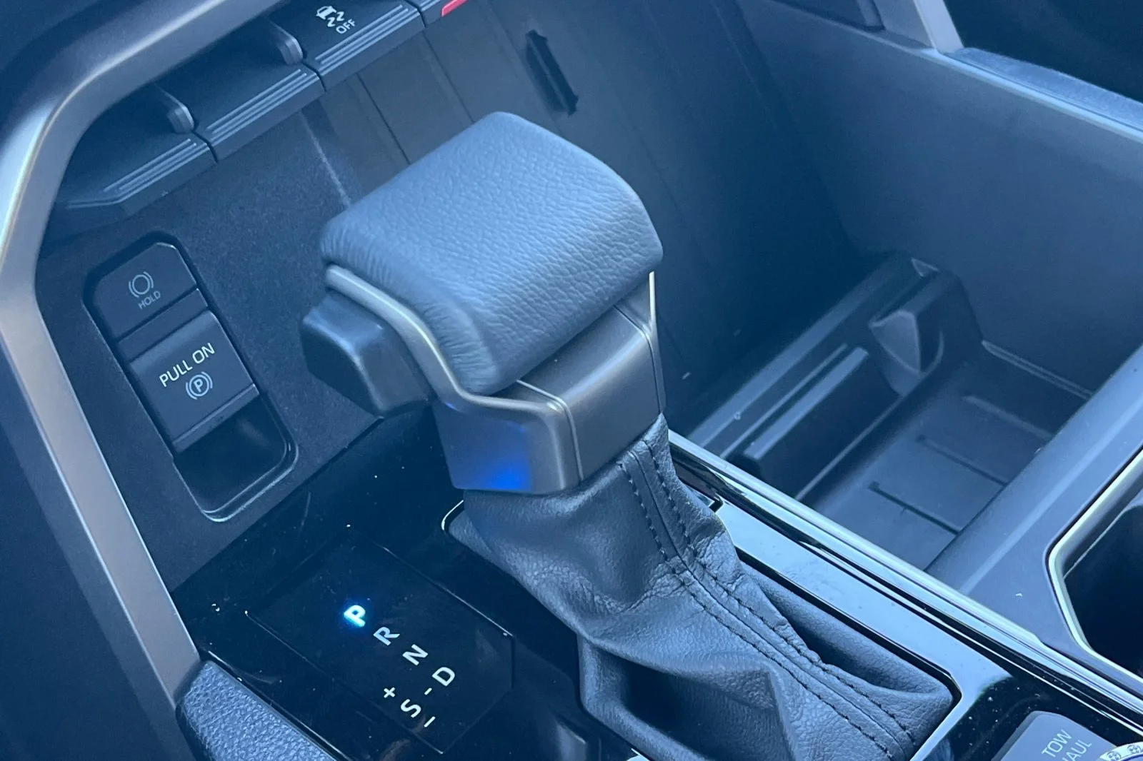 2026 Toyota Tundra SR5 - Photo 16