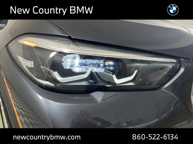 Used 2021 Arctic Grey Metallic BMW xDrive40i image 29