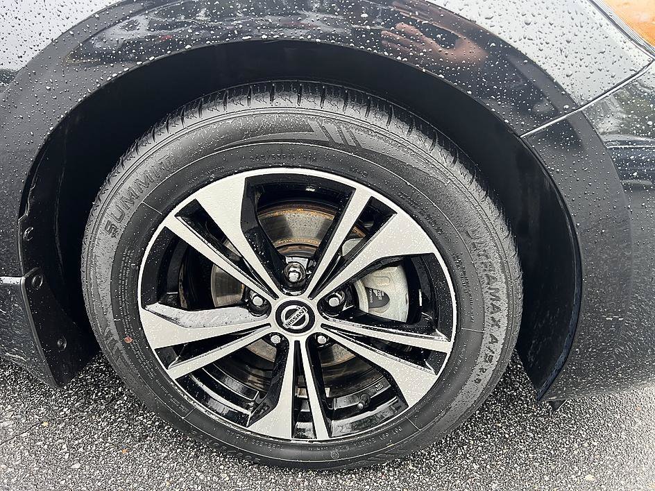 Used 2021 Super Black Nissan SV image 12