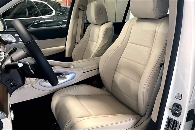 New 2026 Polar White Mercedes-Benz GLS 450 image 44