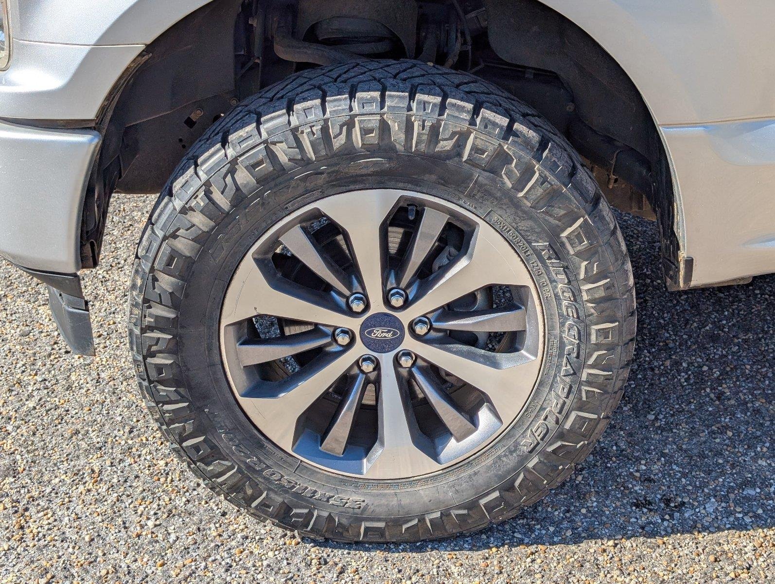 Used 2019 Ingot Silver Ford XL image 11