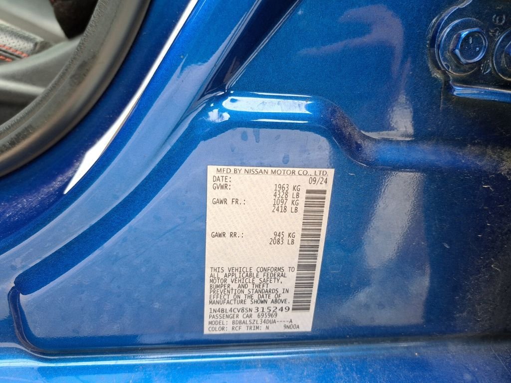 2025 Nissan Altima SR - Photo 26