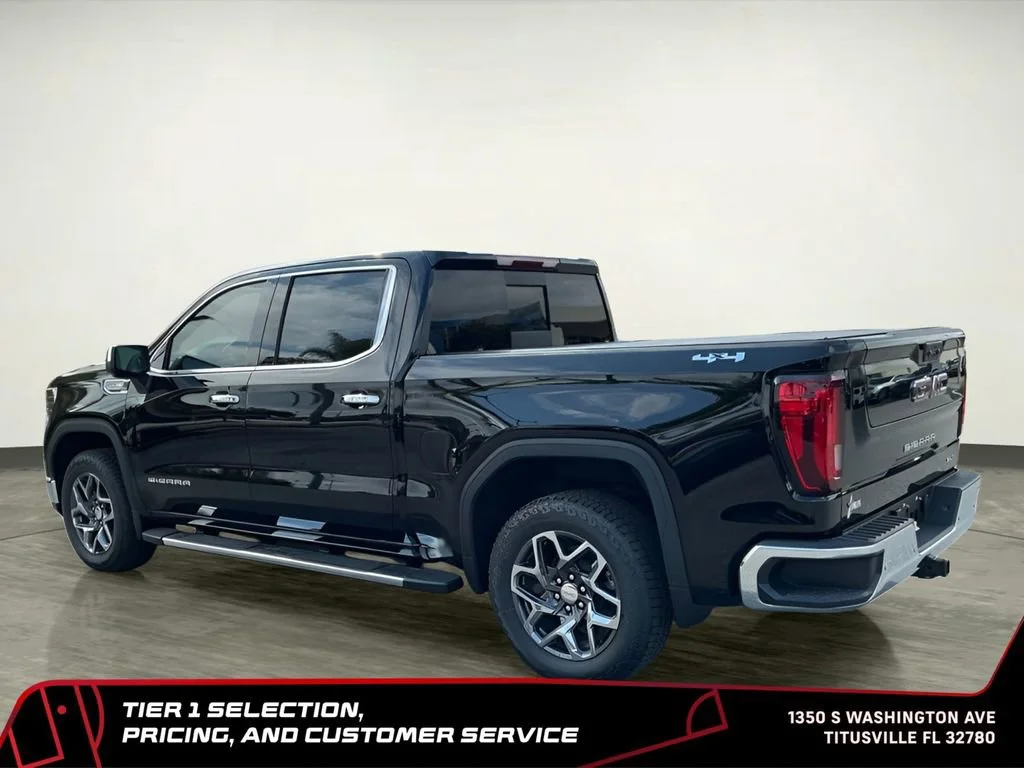 New 2026 Onyx Black GMC SLT image 4